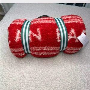 AMERICAN EAGLE FLEECE BLANKET